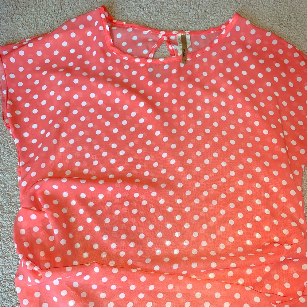 Pink polka dot short sleeved top